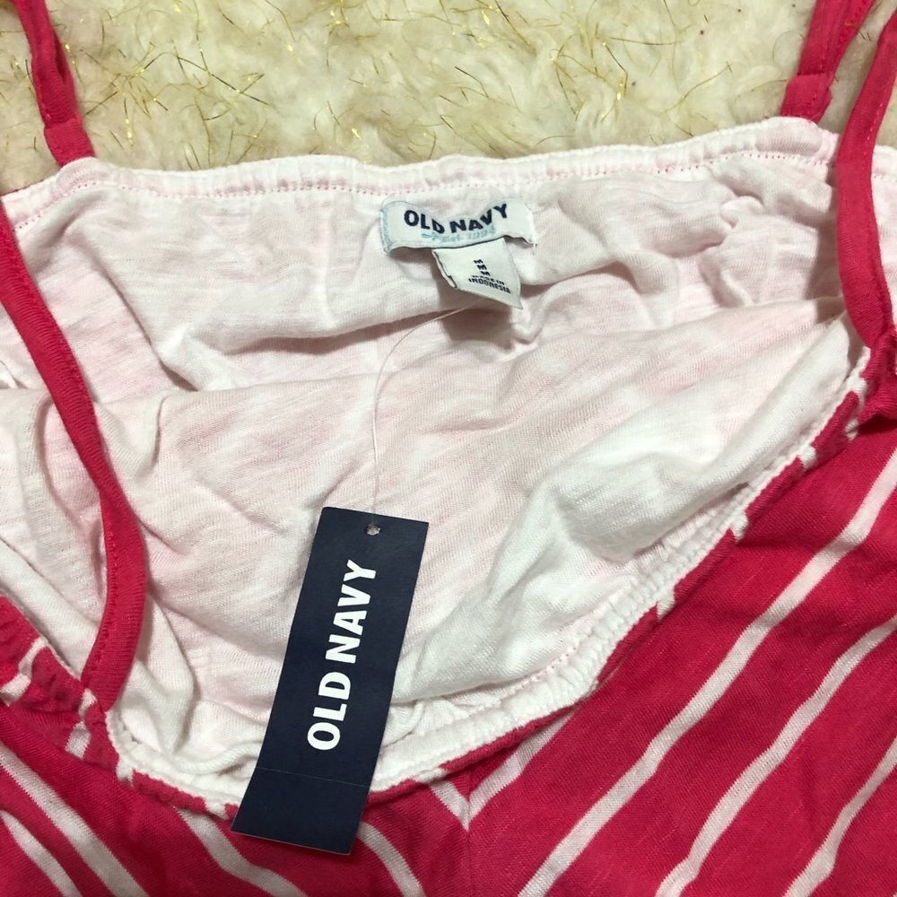 ⭐️ 3 For $15 Old Navy Camisole - Picture 2 of 6